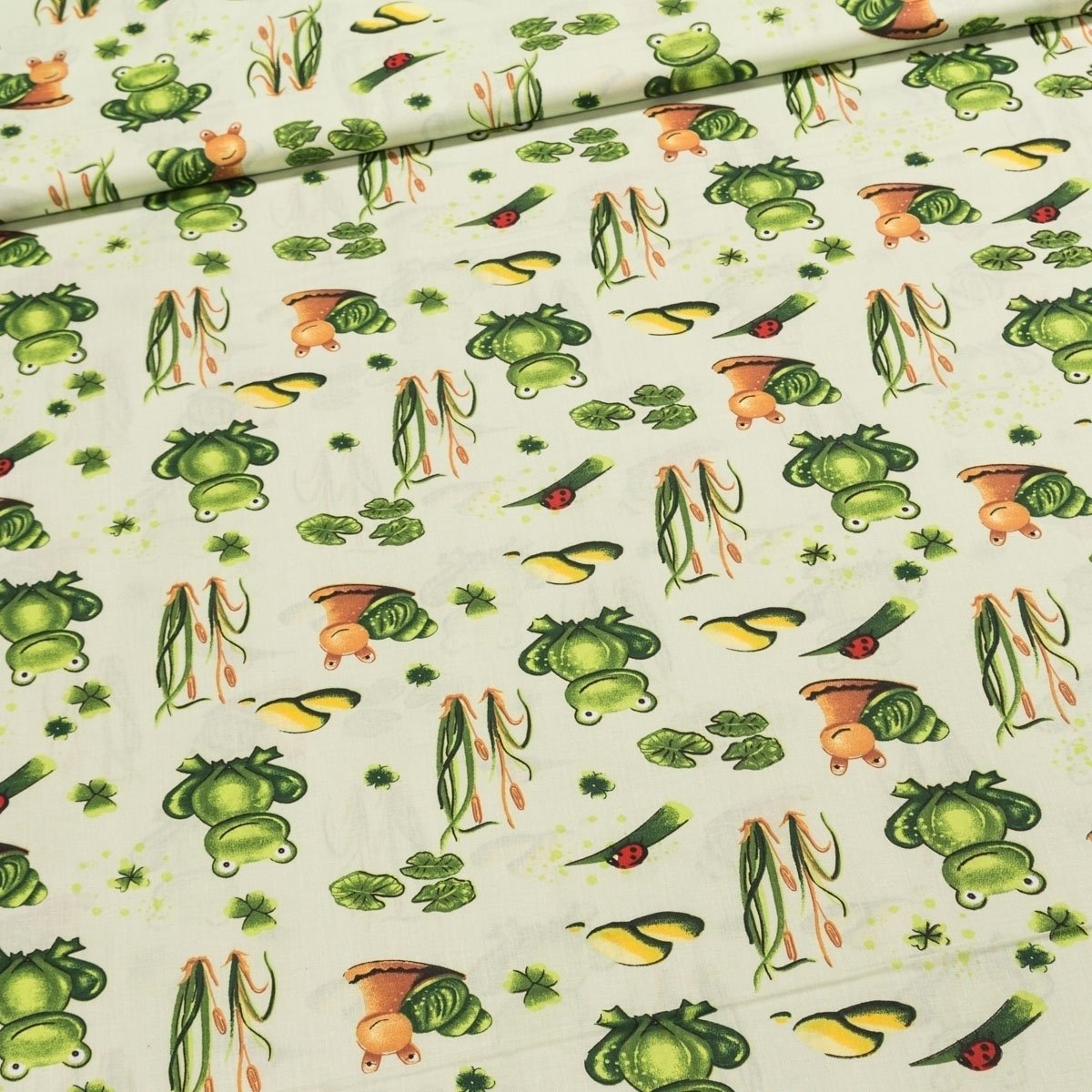 Bavlněné plátno dětské POLO žabky v rákosí na zelené, š.140cm (látka v metráži)