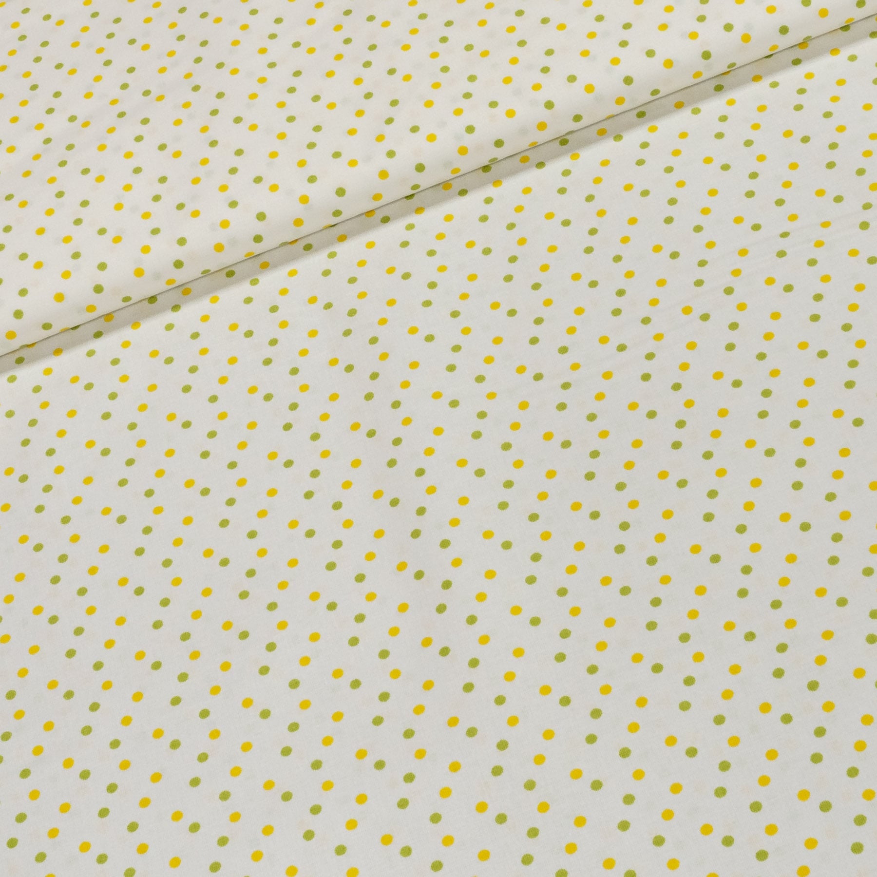 Bavlněné plátno MATY 1586404/22 žlutý a zelený puntík na bílé, š.140cm (látka v metráži)