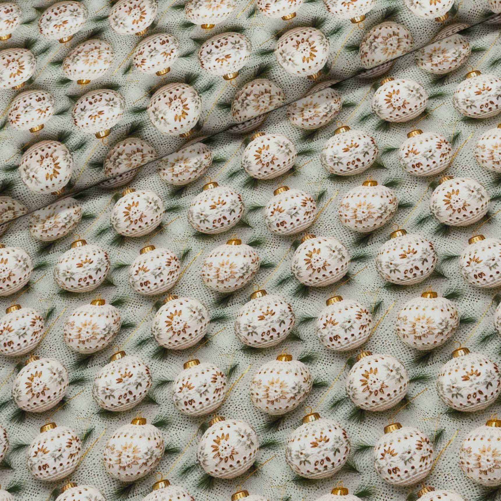 Bavlněné plátno vánoční H241 BLANCO, vzorované baňky na krajce, zelená š.150cm (látka v metráži)