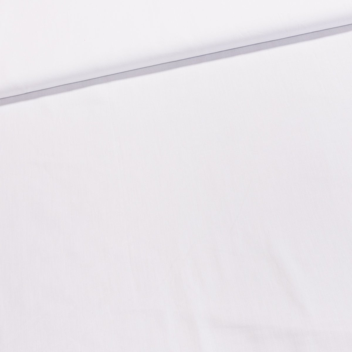 Bavlněný satén SARAH UNI bílý krojový, jemný česaný, š.140cm (látka v metráži)