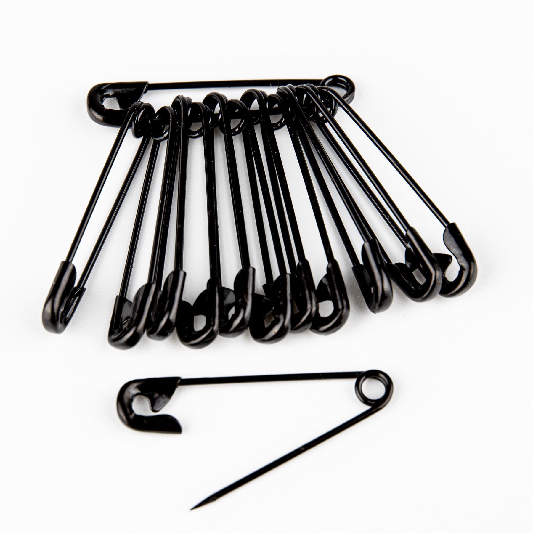 Storex Celokovové spínací špendlíky KOH-I-NOOR 60946/310, černé, délka 28mm, 12 kusů