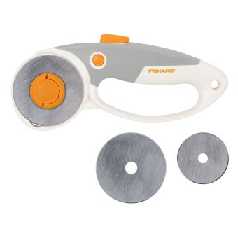 Řezací kolečko na látky, patchwork FISKARS 1066048, dvě čepele průměr 45mm + 60mm