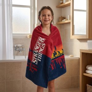 Dětská plážová osuška STRANGER THINGS, červeno-modrá, froté, 70x140cm