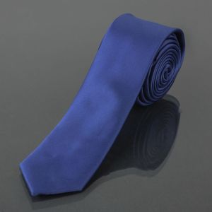Kravata pánská AMJ úzká jednobarevná KI0015, tmavě modrá