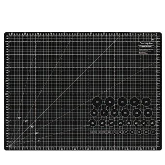 Řezací podložka na látky, patchwork TEXI BLACK M, samosvorná, černá, 60x45cm, vel. M , tloušťka 3mm
