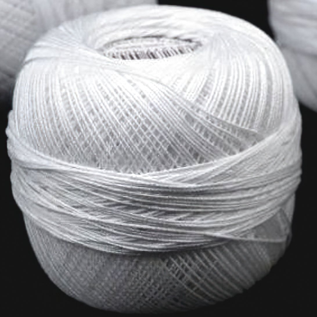 Háčkovací / paličkovací příze KORDONET 30 bílá, jednobarevná, 20g/167m