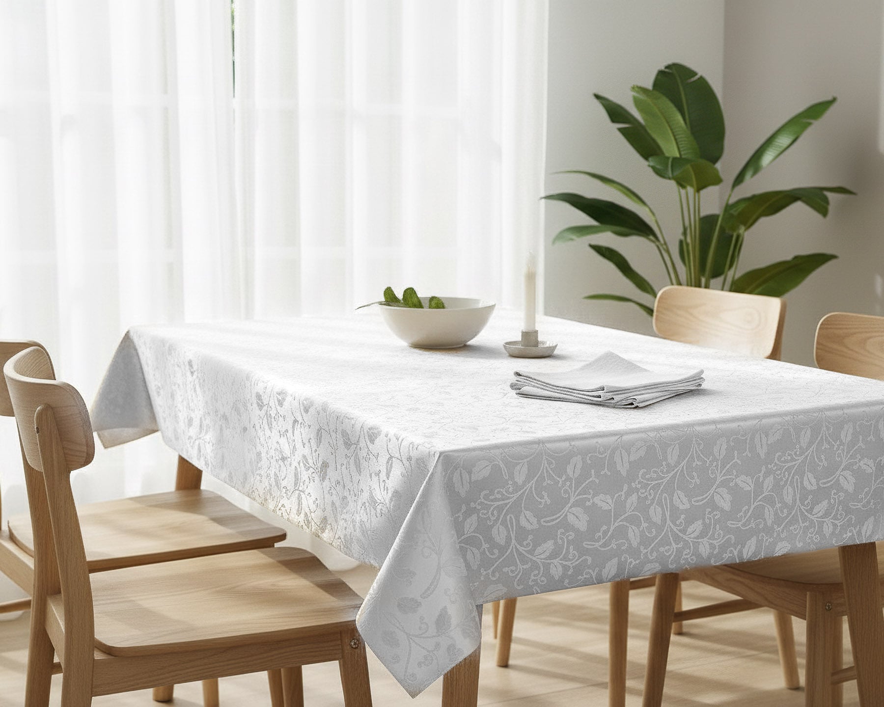 Luxusní ubrus PVC s textilním podkladem PEARL ZG-6262A, damaškový vzor,  bílá, š.140cm (metráž)