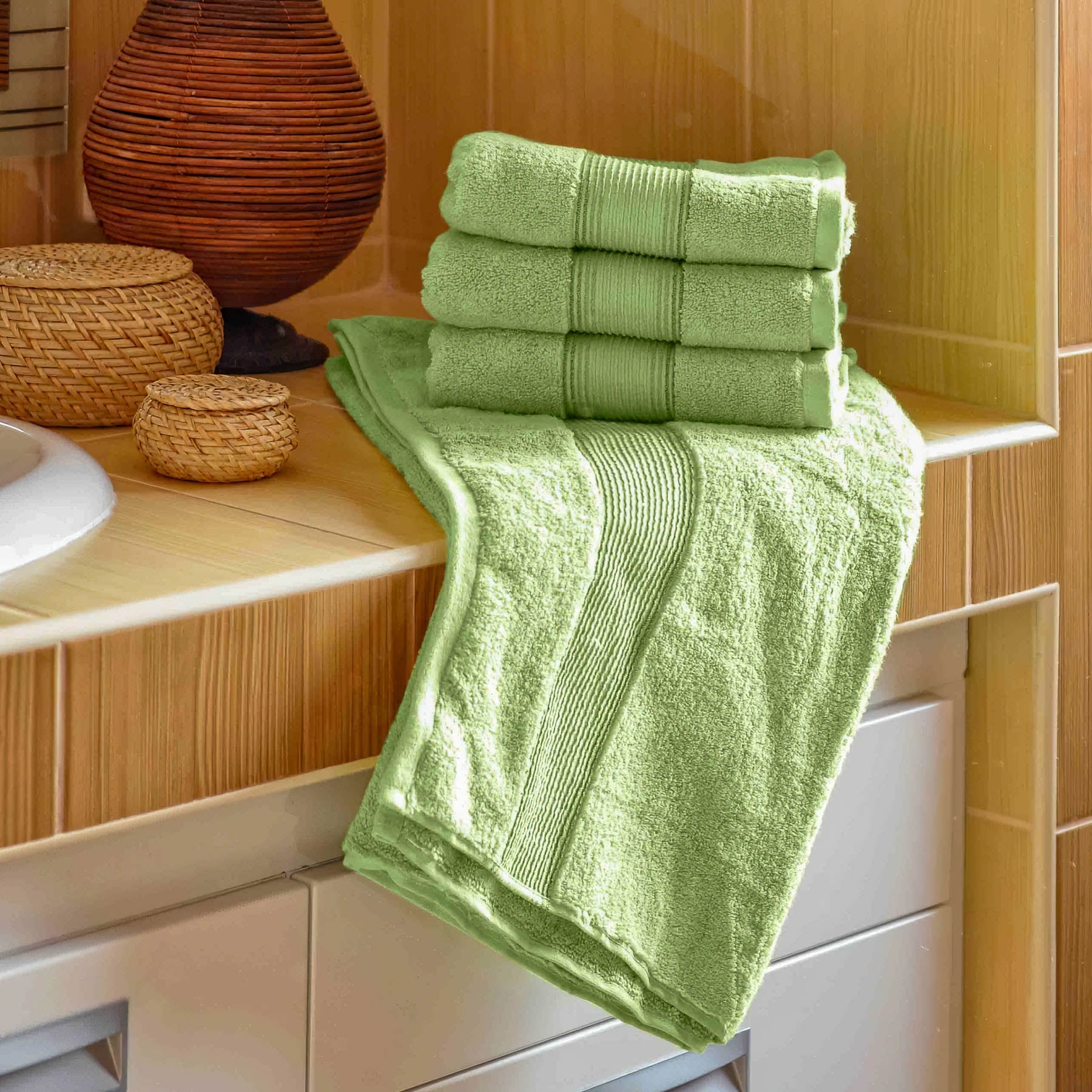 Jiří Polášek mikrofroté osuška DITA, zelená K-119, 70x140cm