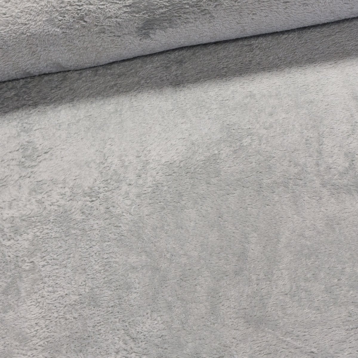 Plyš / mikroplyš 004, oboustranný, jednobarevná světle šedá, š.150cm (látka v metráži)