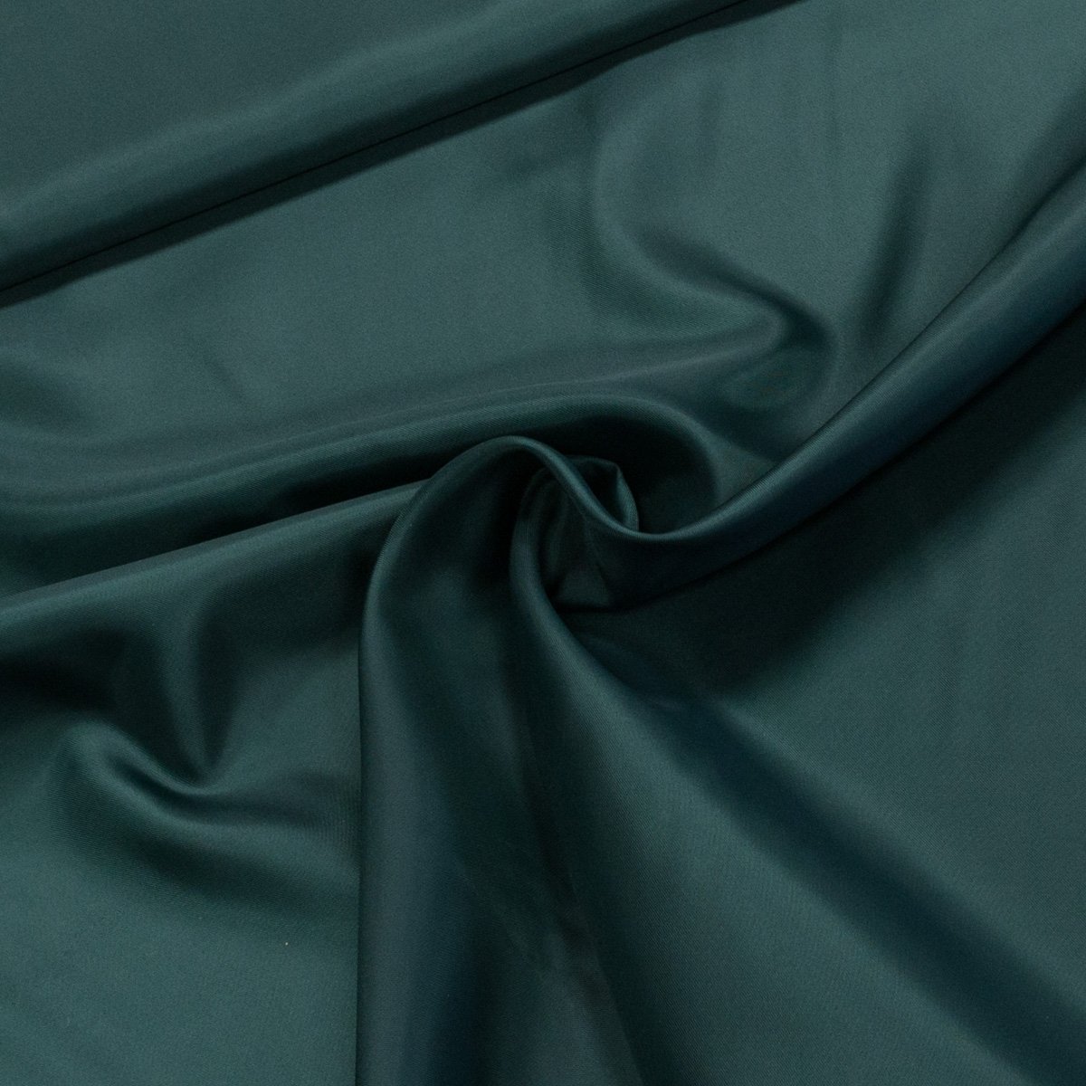 Podšívka polyesterová 718 tmavě zelená, š.150cm (látka v metráži)