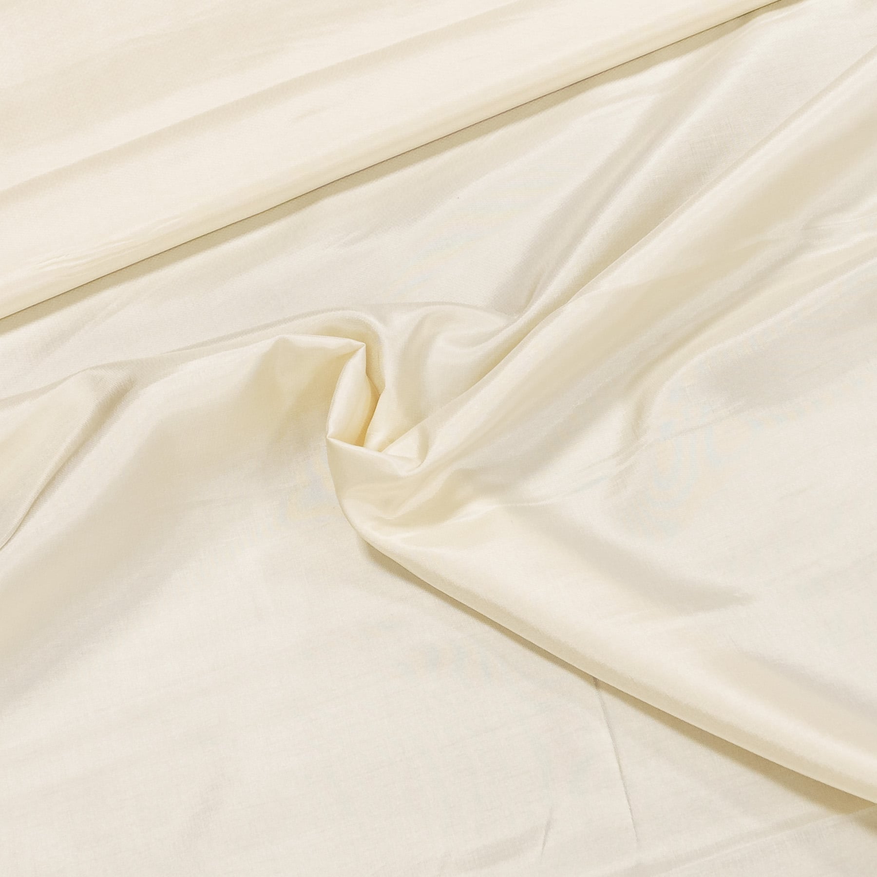 Podšívka viskózová / acetátová 269, jednobarevná smetanová, š.140cm (látka v metráži)