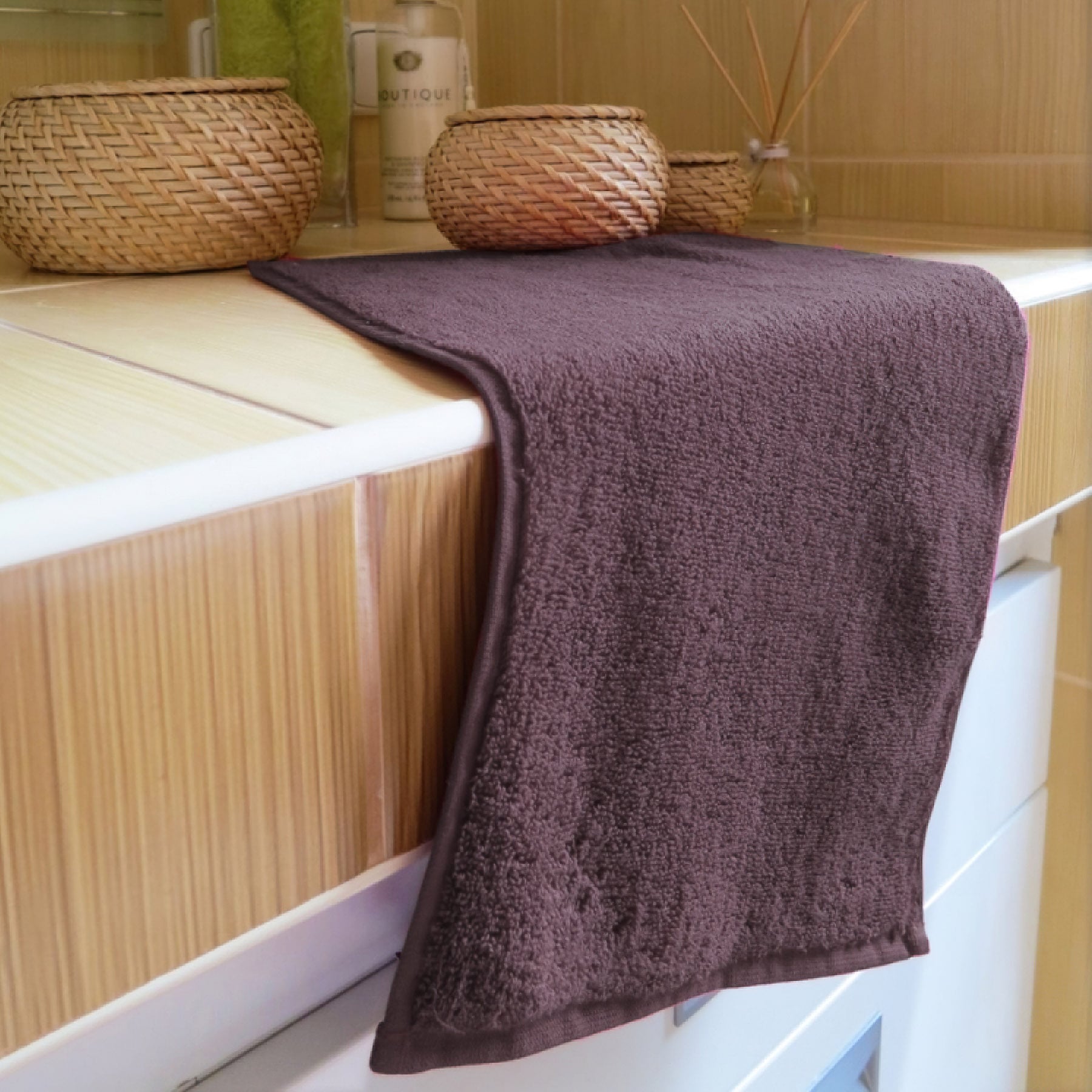 Jiří Polášek mikrofroté ručník MIKROFROTÉ, čokoládový, 30x50cm