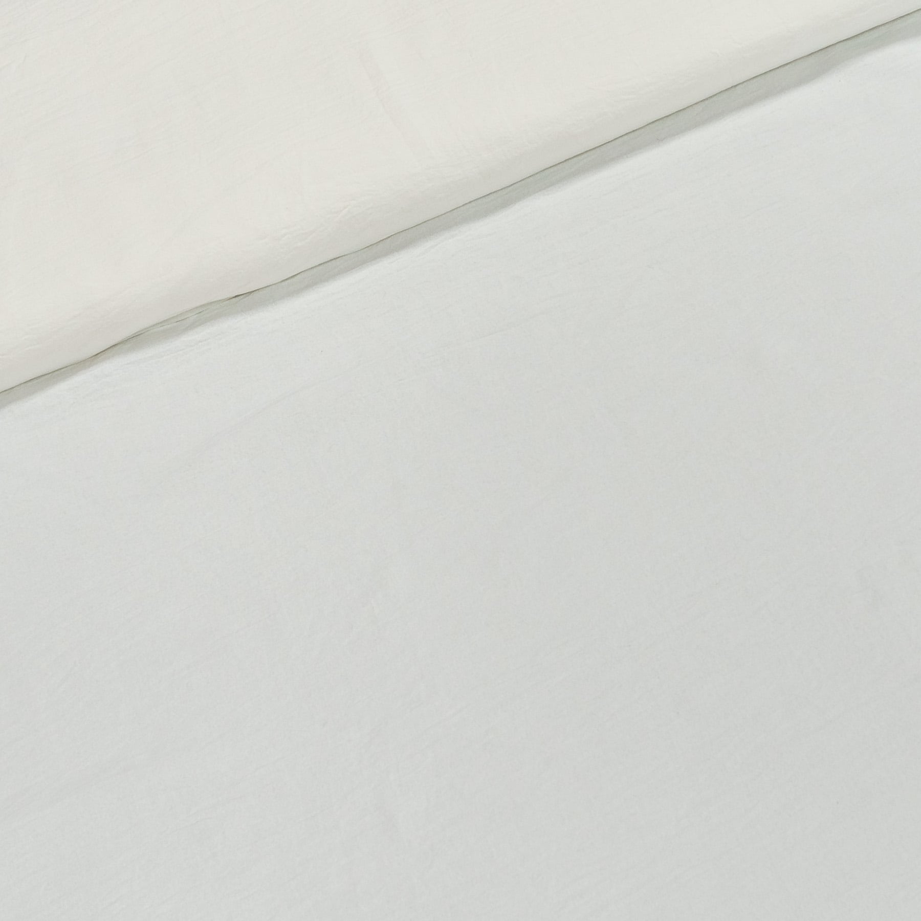 Šatovka směsová KREŠ 9824/2, jednobarevná bílá, š.140cm (látka v metráži)