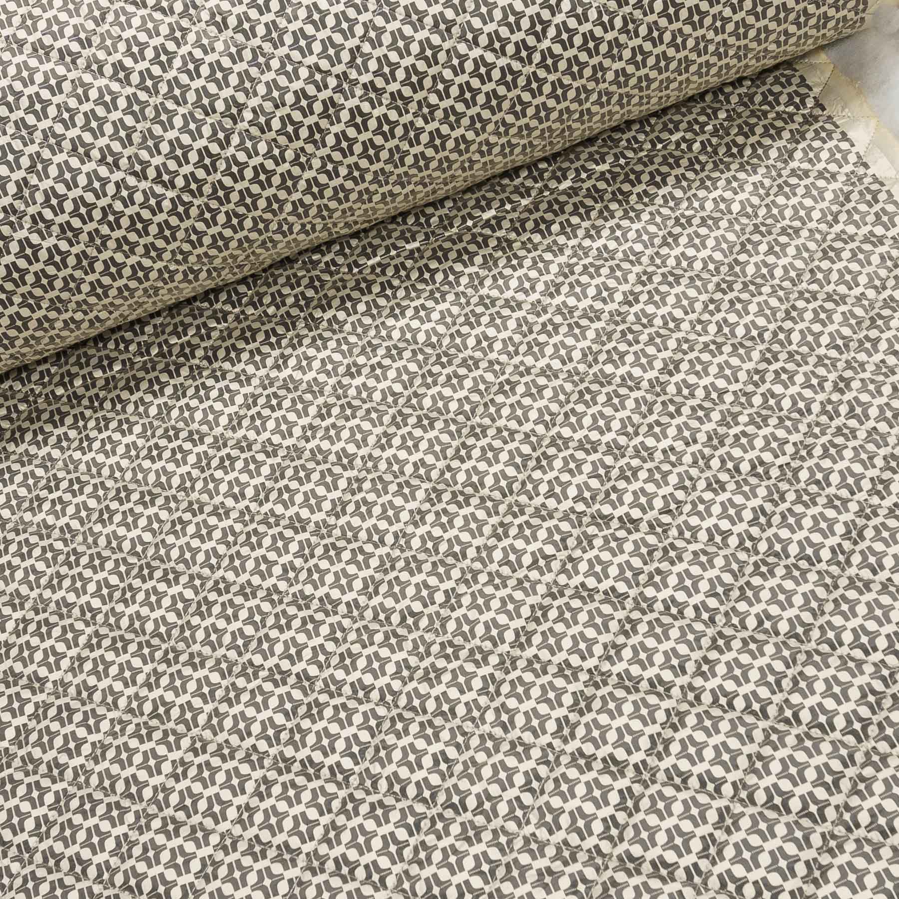 Šusťákovina / bundový prošev Q22804-520, šedé křížky na bílé, š.135cm (látka v metráži)