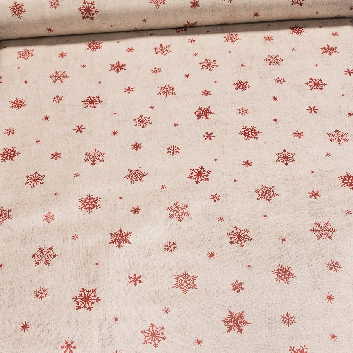 Ubrus PVC s textilním podkladem vánoční N1E/07 červené vločky na béžové, š.140cm (metráž)