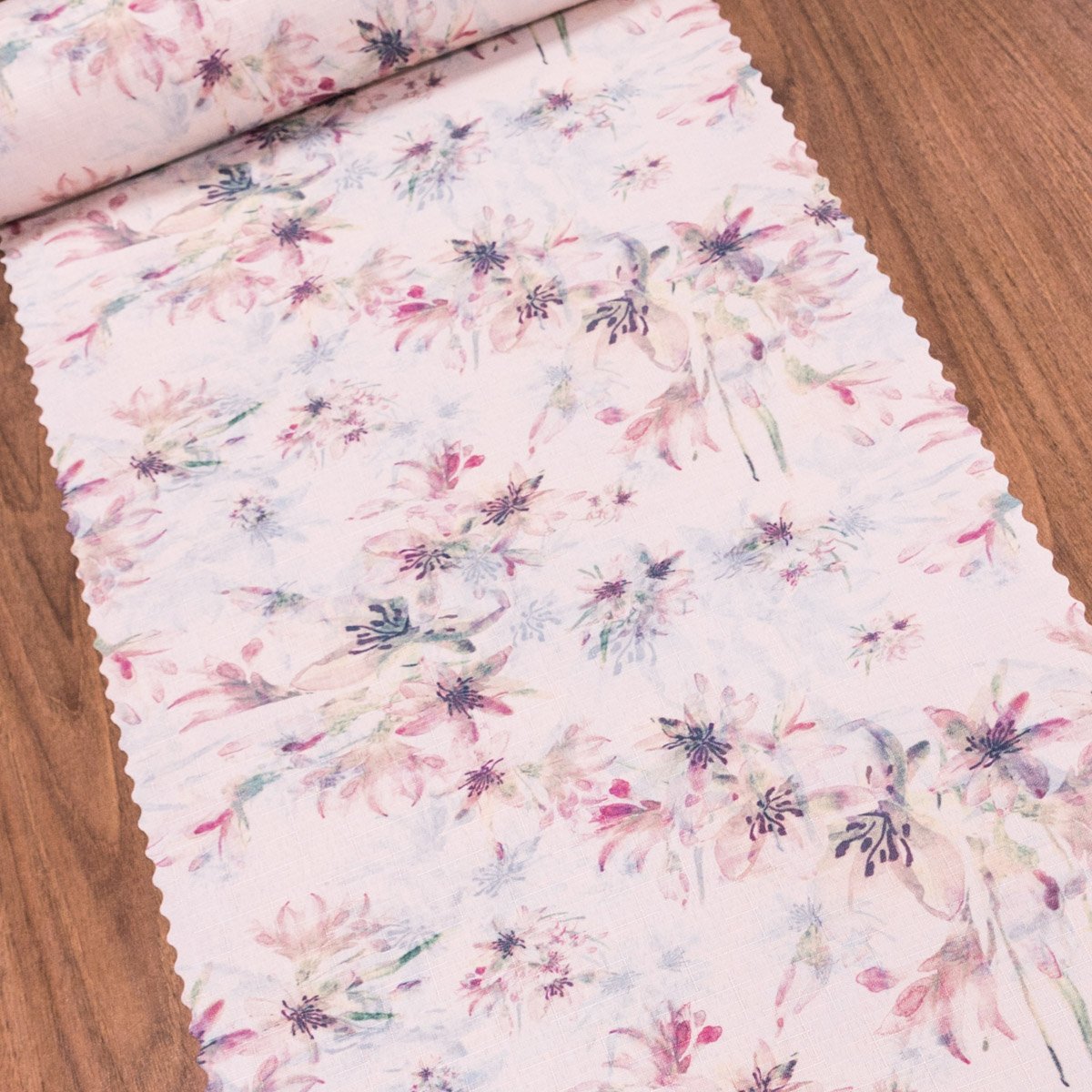 Ubrusovina / štola teflonová úprava, 22RB697-10, květy na béžové, š.38cm (metráž)