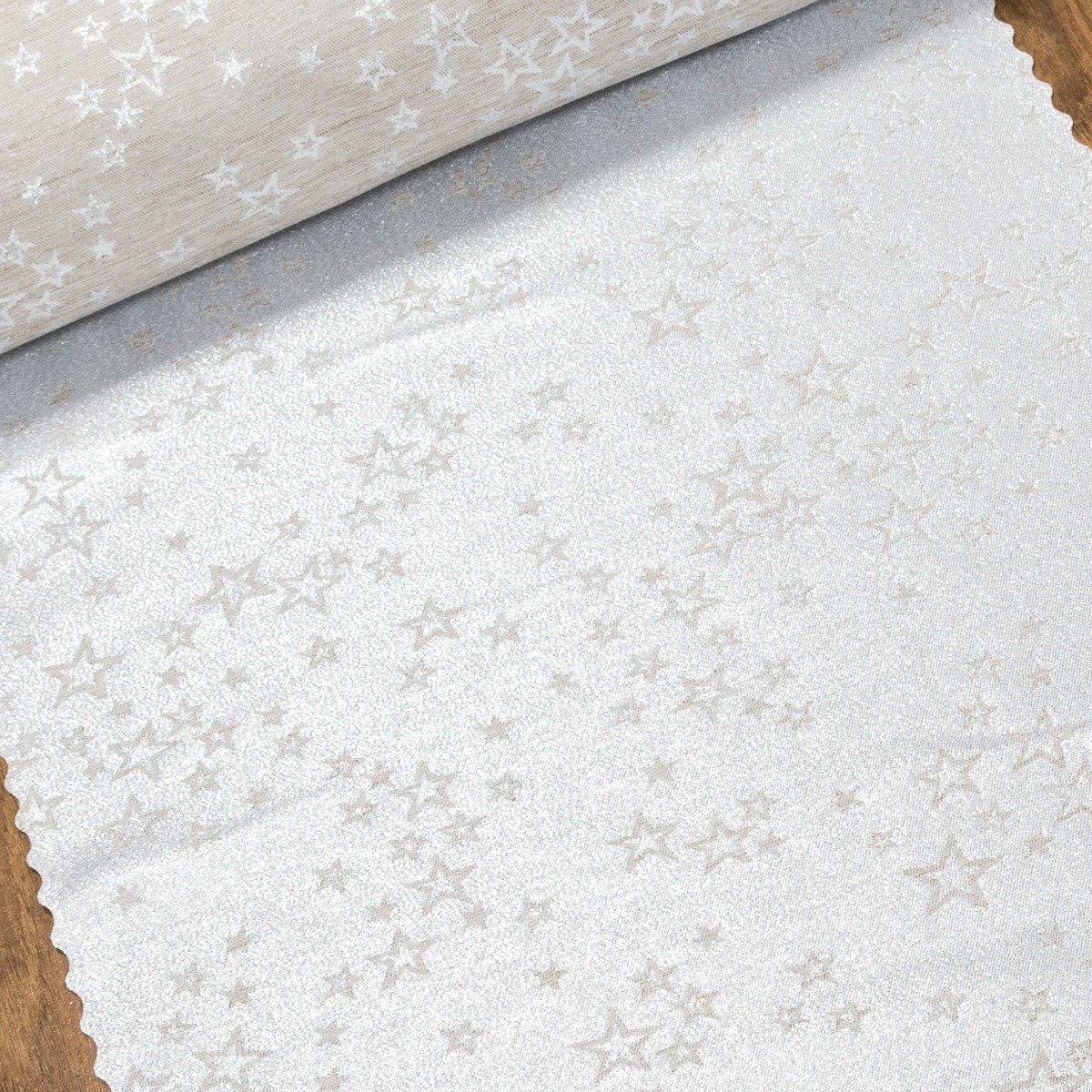 Ubrusovina vánoční / štola teflonová úprava, HVĚZDNÉ PŘÁNÍ, béžová / stříbrná, š.38cm (metráž)