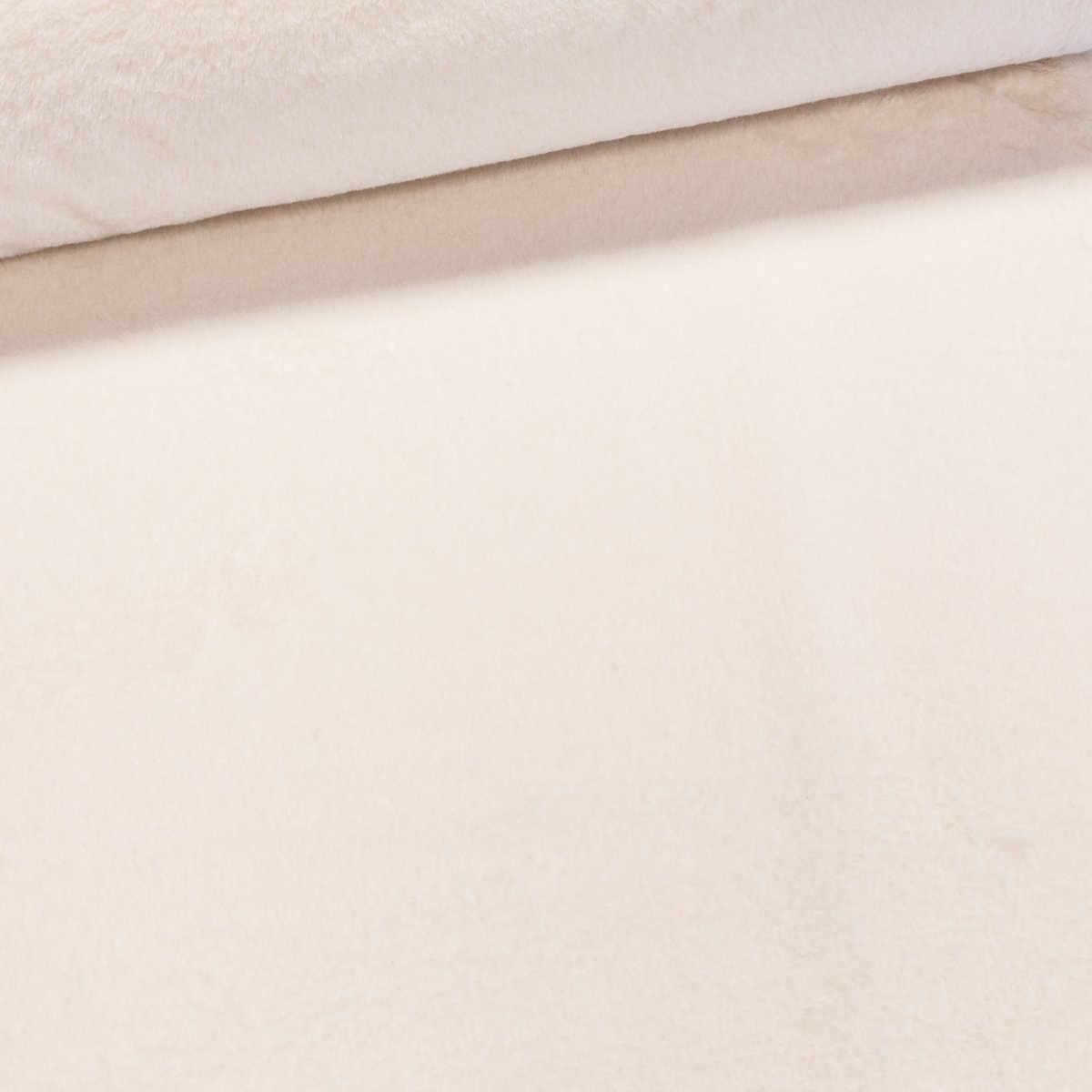 Umělá kožešina FAUX FUR 08899-002, smetanová, šíře 155cm (metráž)