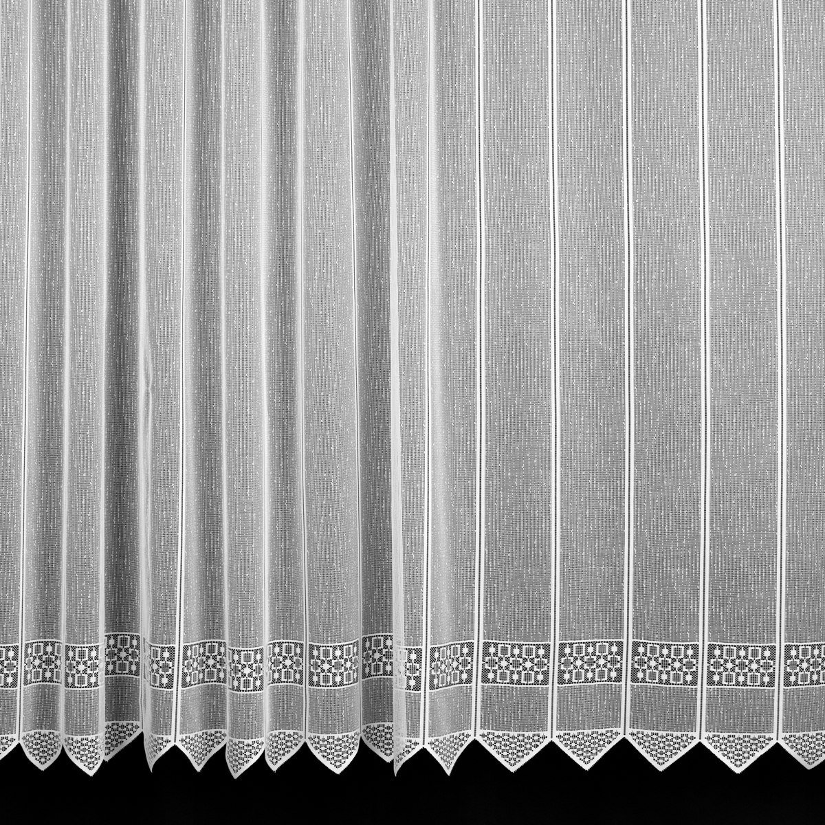 Brilltex Žakárová záclona 715, kostičky, bílá, zavěšení na tyč, výška 120cm (v metráži)